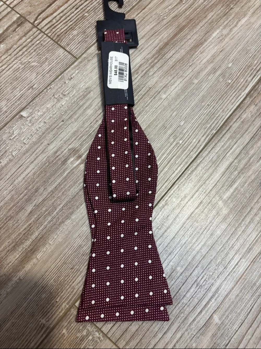 NWT Tommy Hilfiger Polka Dot Self-Tie‎ Bow Tie